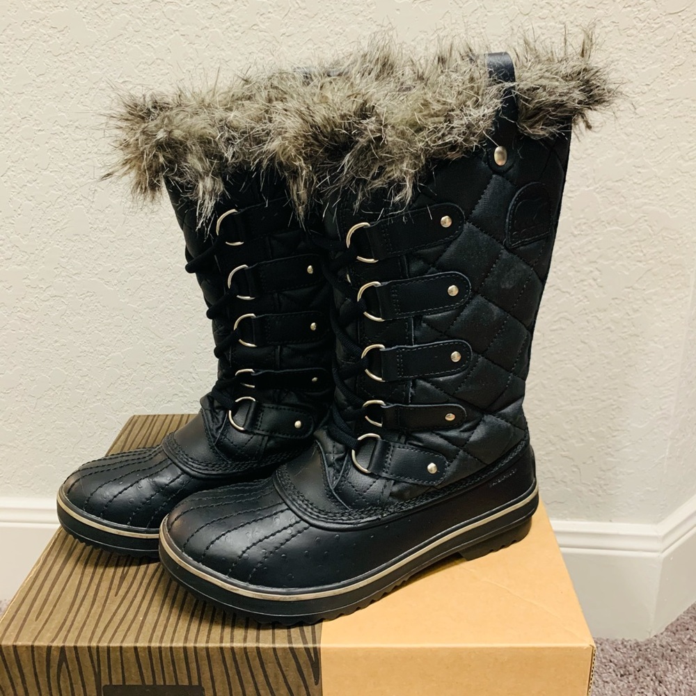 Sorel Tall Black boots (Tofino)